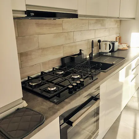 Relaxing & Cozy, Forest View Apartment, Free Parking Brašov