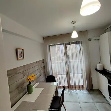 Lejlighed Relaxing & Cozy, Forest View Apartment, Free Parking Braşov