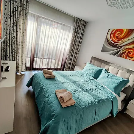 Relaxing & Cozy, Forest View Apartment, Free Parking Apartmán *