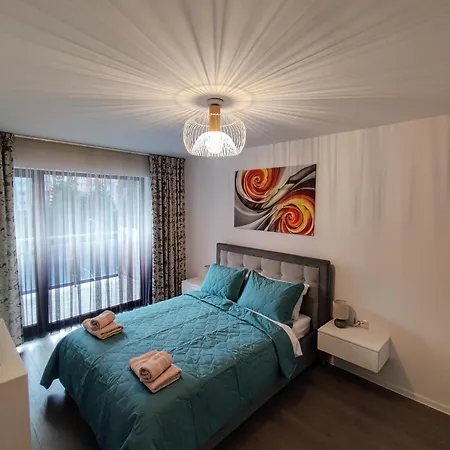 Relaxing & Cozy, Forest View Apartment, Free Parking